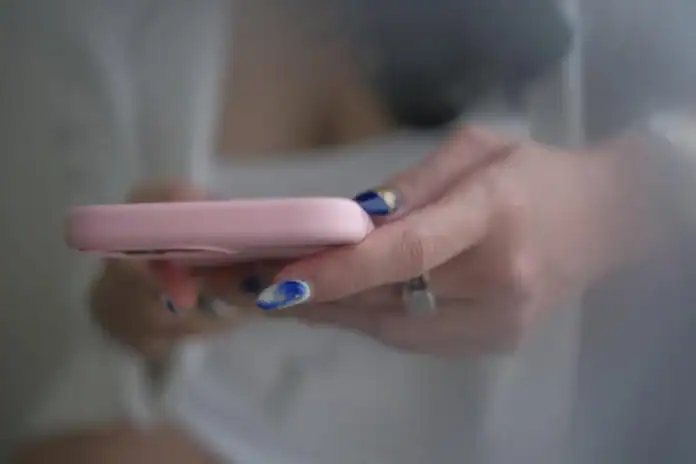 Telefon