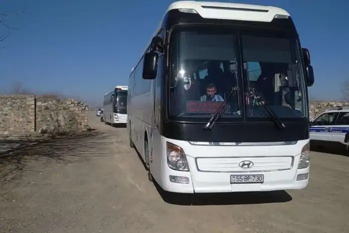 Qarabağa avtobus