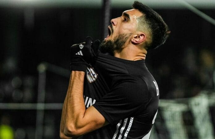Qarabağ Neftçi