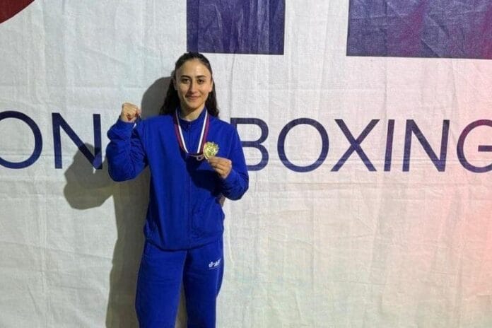 Anaxanım İsmayılova