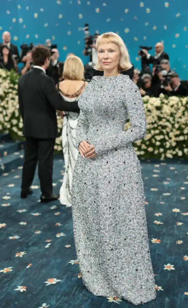 Met Gala 2025: Qırmızı xalçanın ən yaddaqalan geyimləri — Cici Hadid, Pamela Anderson, Zendaya və başqaları
