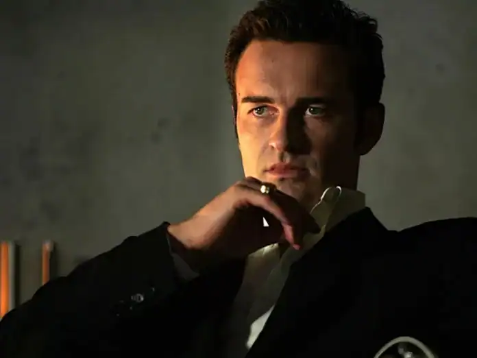 Julian McMahon
