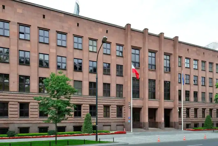 Polşa XİN