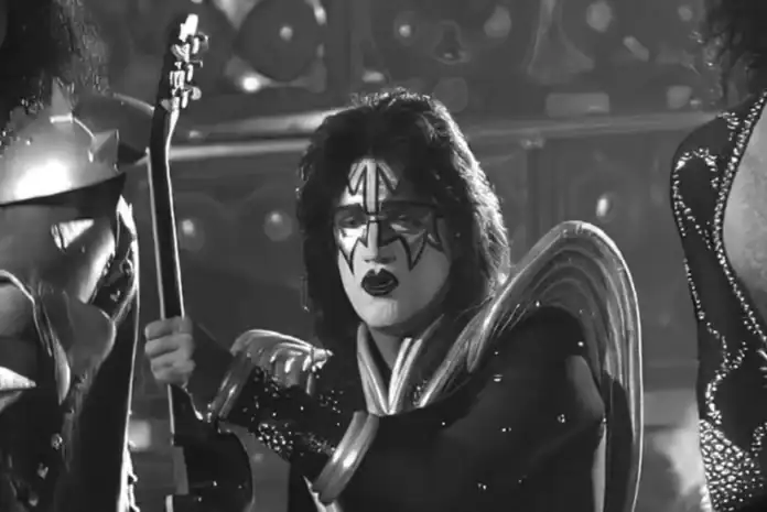 Kiss