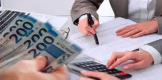 Azərbaycanda kredit götürənlərin işsizlikdən sığortası