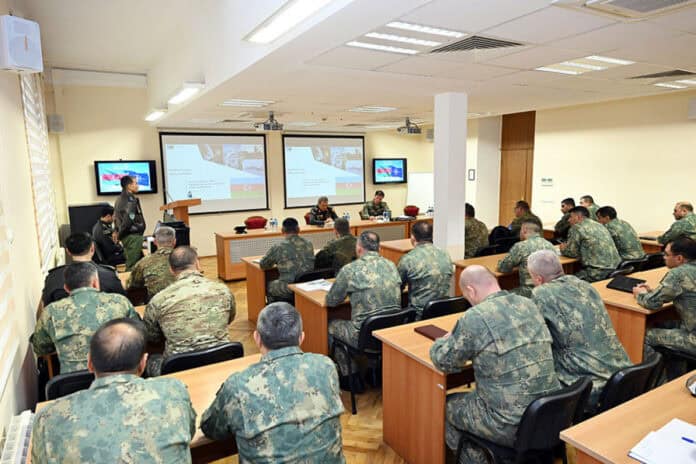 Bakıda NATO təlim kursu davam edir