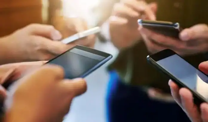 2025 ən yaxşı telefonlar – iPhone 17 yoxdur