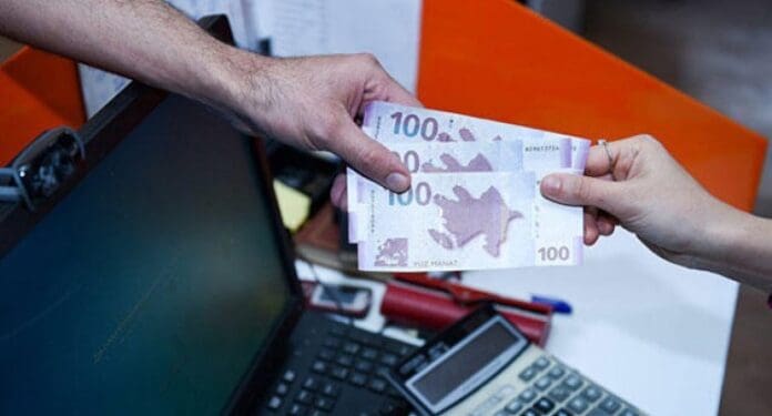 2026 yaşayış minimumu 300 manat