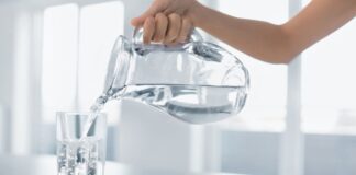 50+ üçün ən vacib səhər vərdişi: oyanıb su içmək