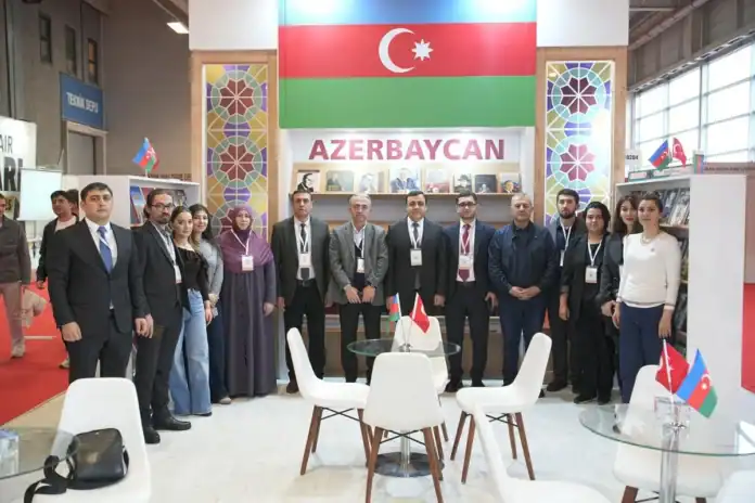 Azərbaycan İstanbul Kitab Sərgisində