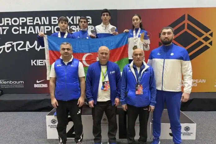Azərbaycan U-17 boksçuları Avropada parladı