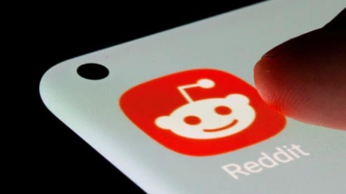 Reddit Avstraliyanı məhkəməyə verdi: uşaq qadağası