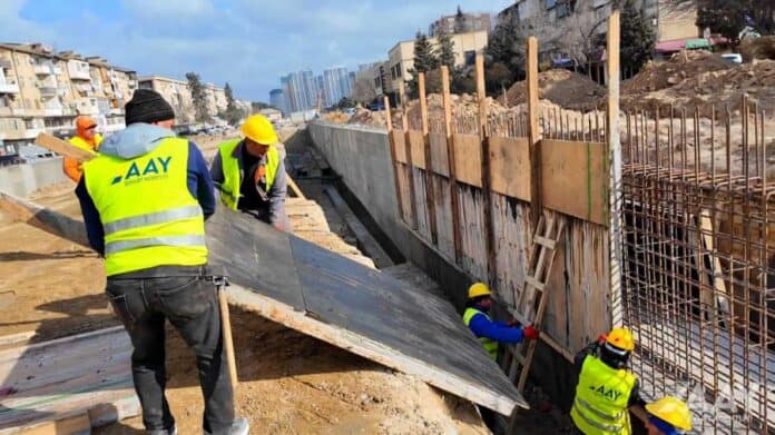Bakıda yeni yol tikintisi: Tunellər hazır!