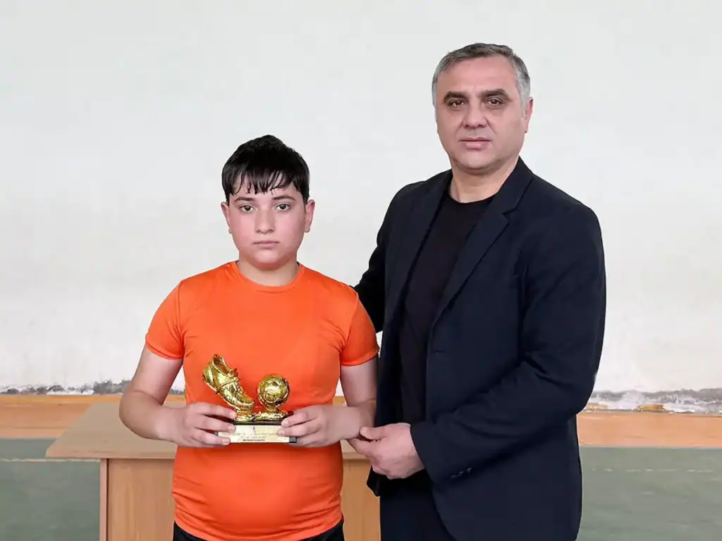 Lənkəranda UEFA-nın “HatTrick” proqramı çərçivəsində futzal turniri keçirildi