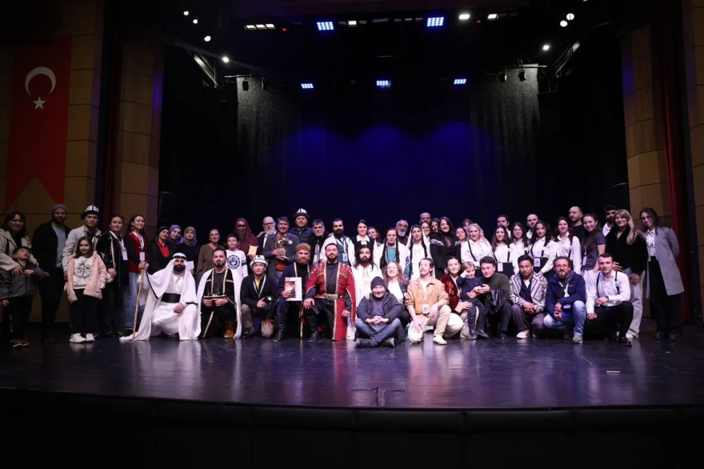 Naxçıvan teatrı beynəlxalq səhnədə uğurla çıxış etdi