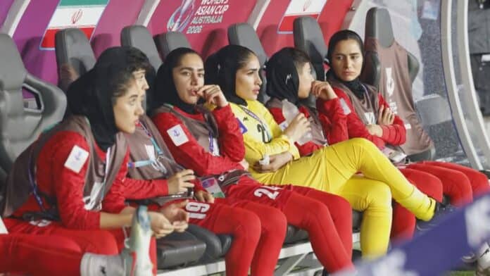 İranlı futbolçu Avstraliyadakı sığınacaqdan imtina etdi