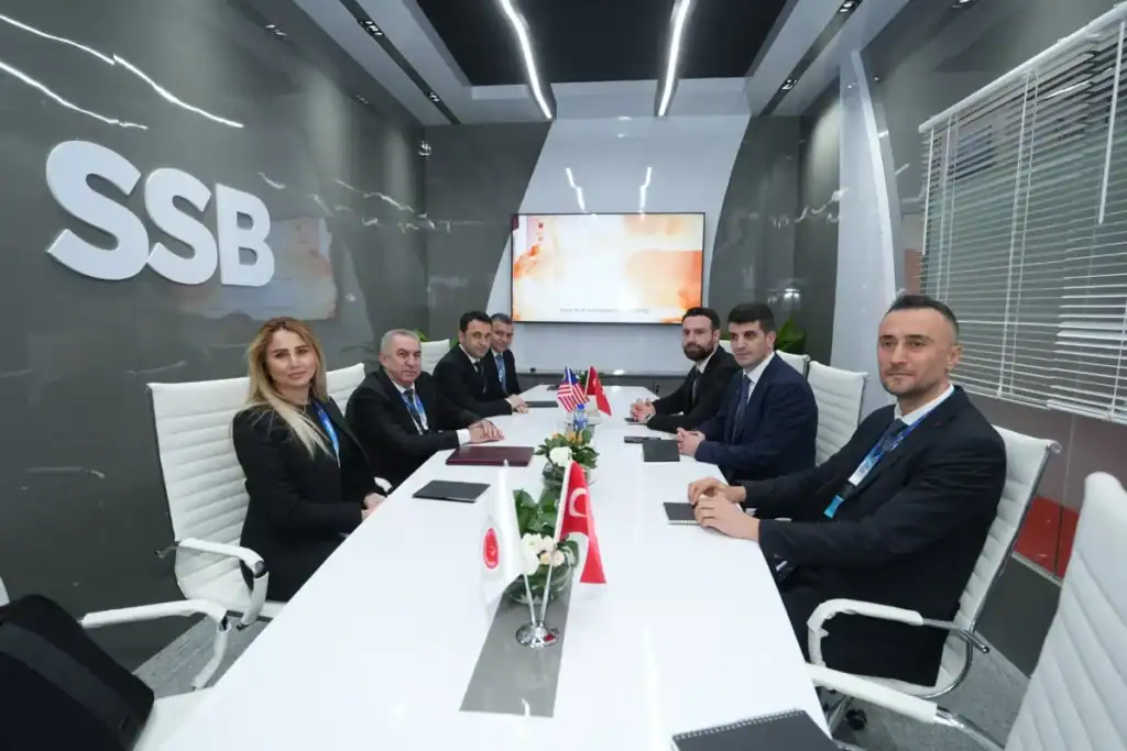 “DSA 2026” sərgisində Azərbaycan nümayəndə heyəti mühüm görüşlər keçirdi