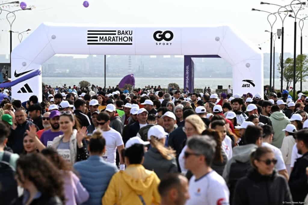 “Bakı Marafonu 2026”: 25 min qaçışçı starta hazırlaşır