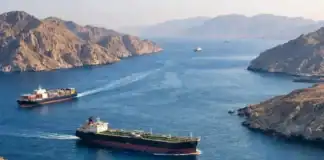 İran Hörmüz boğazından ilk dəfə gəlir əldə edib