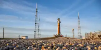 NASA Aya uçdu: 50 ildən sonra tarixi missiya