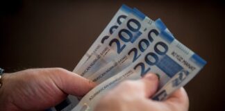 Alimlərə aylıq 1000 manat mükafat