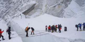 Everestdə dünya rekordu qeydə alındı