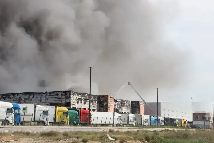 Lökbatandakı anbar yanğını tam söndürüldü