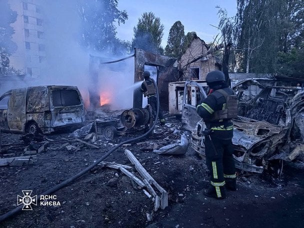 Kiyevə kütləvi hücum: ölənlərin sayı artır, onlarla yaralı var