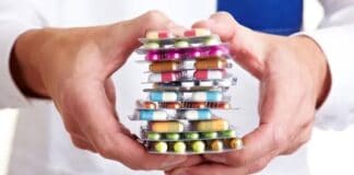 Antibiotiklərdən yanlış istifadə ciddi risk yaradır