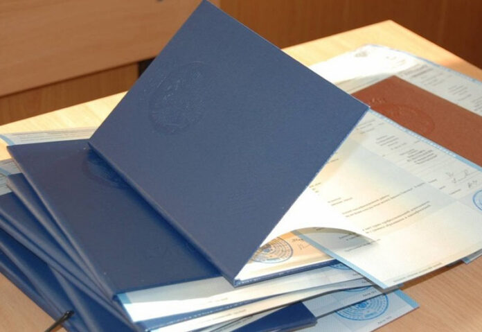 Attestat və diplomlar elektron formatda veriləcək