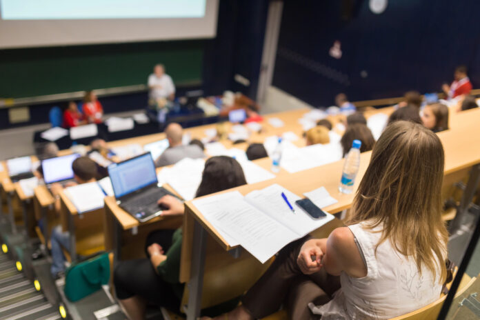 Azərbaycan dili universitetinin yaradılması təklif edildi