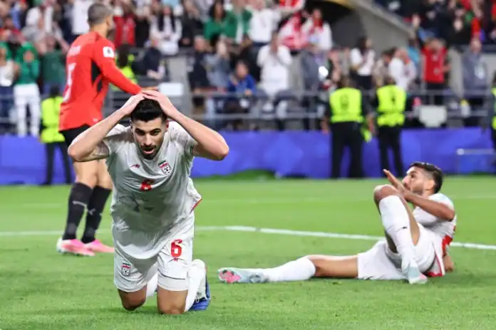 Misir yüksəldi, Belçika lider oldu, İspaniya qalib gəldi