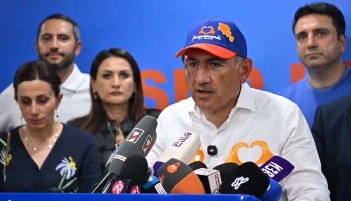 Paşinyanın partiyası Ermənistanda seçkini qazandı