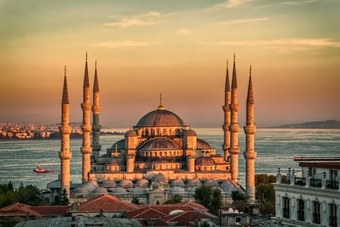 Göy Məscidin sirri: Sultan Əhmədin möhtəşəm irsi