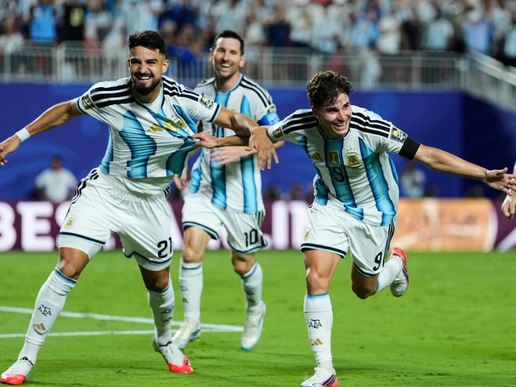 DÇ-2026: İngiltərə və Argentina dramatik qələbələrlə yarımfinala yüksəldi 1 DÇ-2026: İngiltərə və Argentina dramatik qələbələrlə yarımfinala yüksəldi