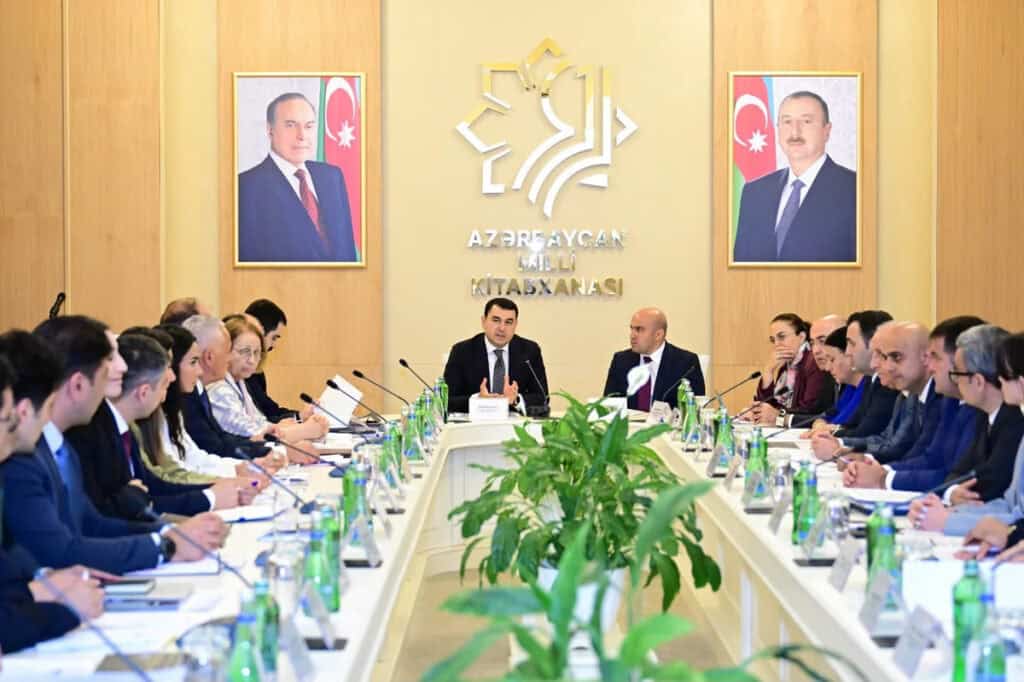 “Azərbaycan mədəniyyəti – 2040” çərçivəsində 84 iri layihə üçün nəzarət mexanizmi yaradılıb 1 “Azərbaycan mədəniyyəti – 2040” çərçivəsində 84 iri layihə üçün nəzarət mexanizmi yaradılıb